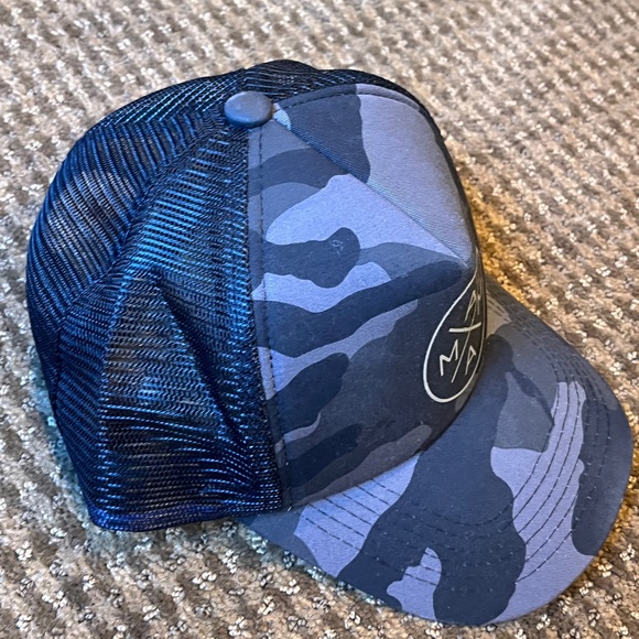 MAMA X- trucker SnapBack- black&gray camouflage- OSFM - EUC! - Picture 3 of 6